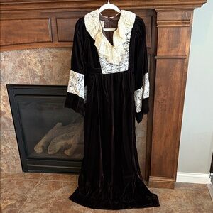 Vintage handmade dark brown velvet long sleeve dress ivory lace ruffles M/L